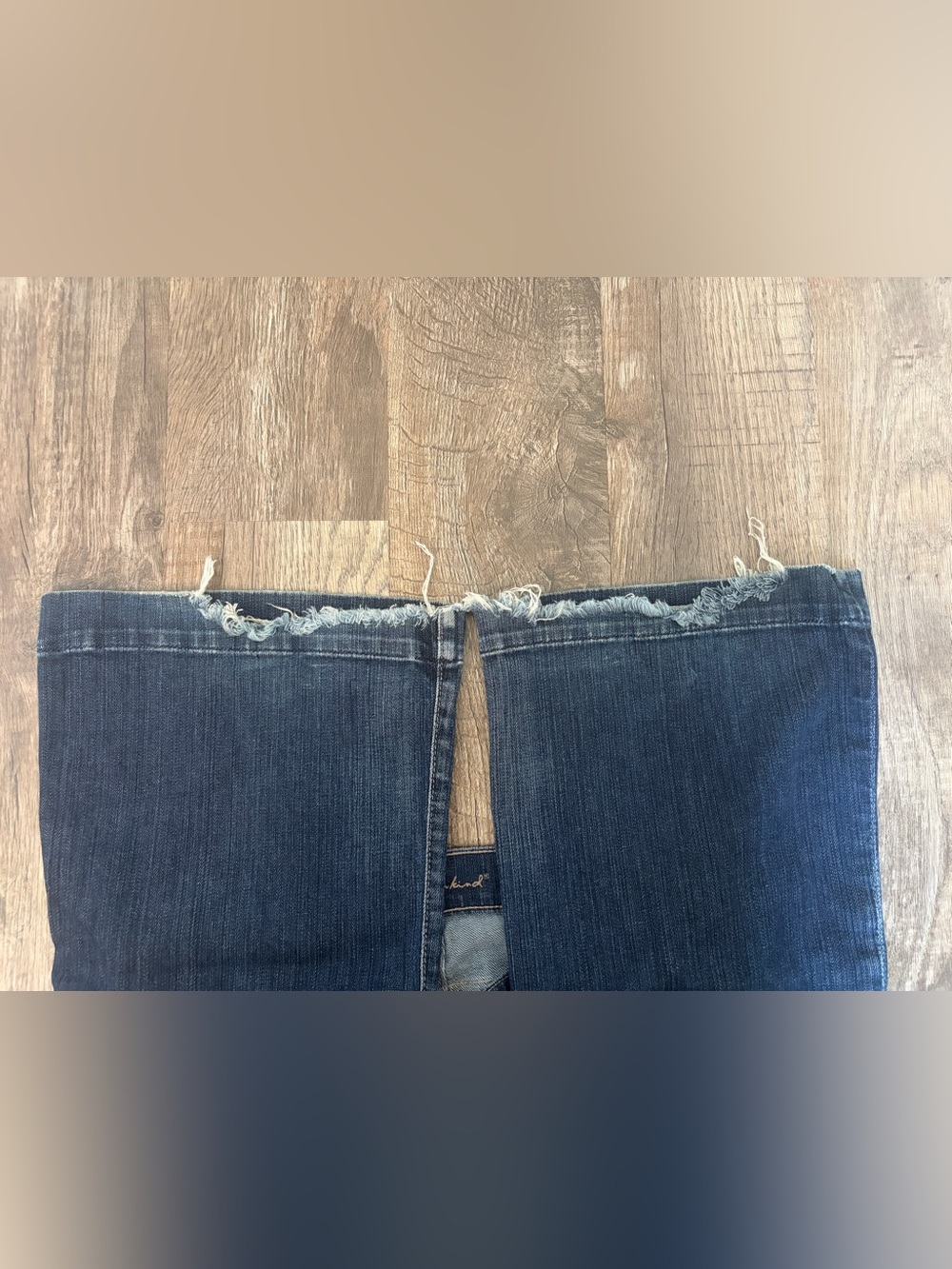7 For All Mankind Women's Dark Blue Flare Jeans Dojo 26 - Picture 4 of 7